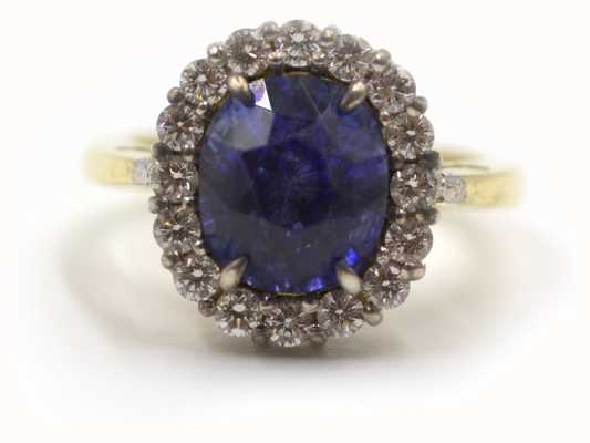 Pre-owned 18ct Yellow Gold 2.60ct Sapphire Diamond Ring J32246
